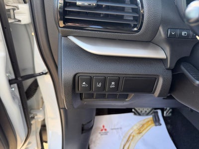 2022 Mitsubishi Eclipse Cross LE