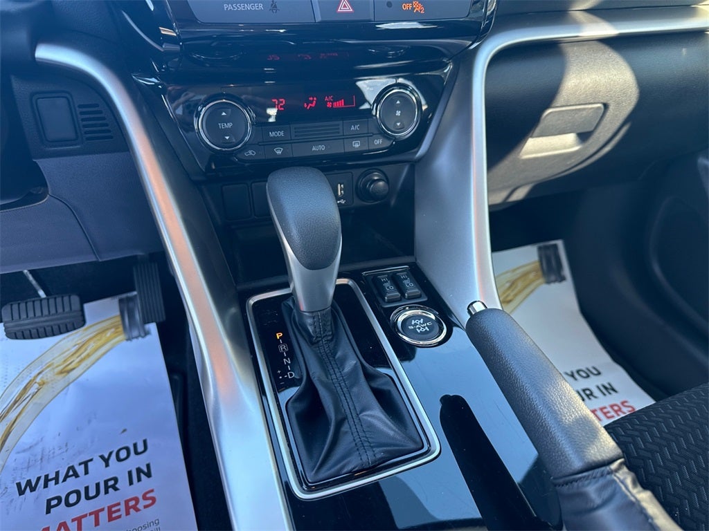 2025 Mitsubishi Eclipse Cross LE