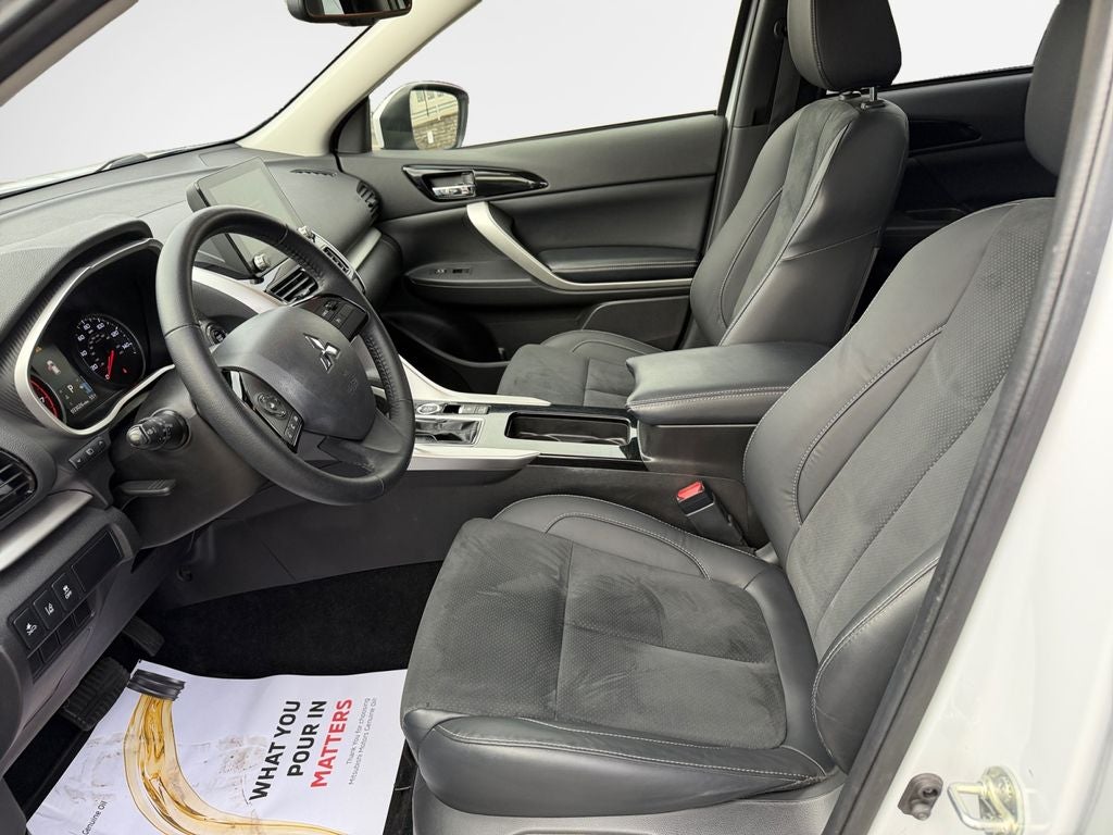 2023 Mitsubishi Eclipse Cross SE PANO ROOF PACAKAGE