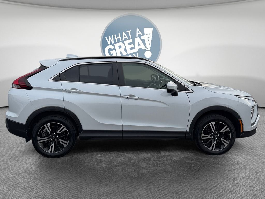 2023 Mitsubishi Eclipse Cross SE PANO ROOF PACAKAGE
