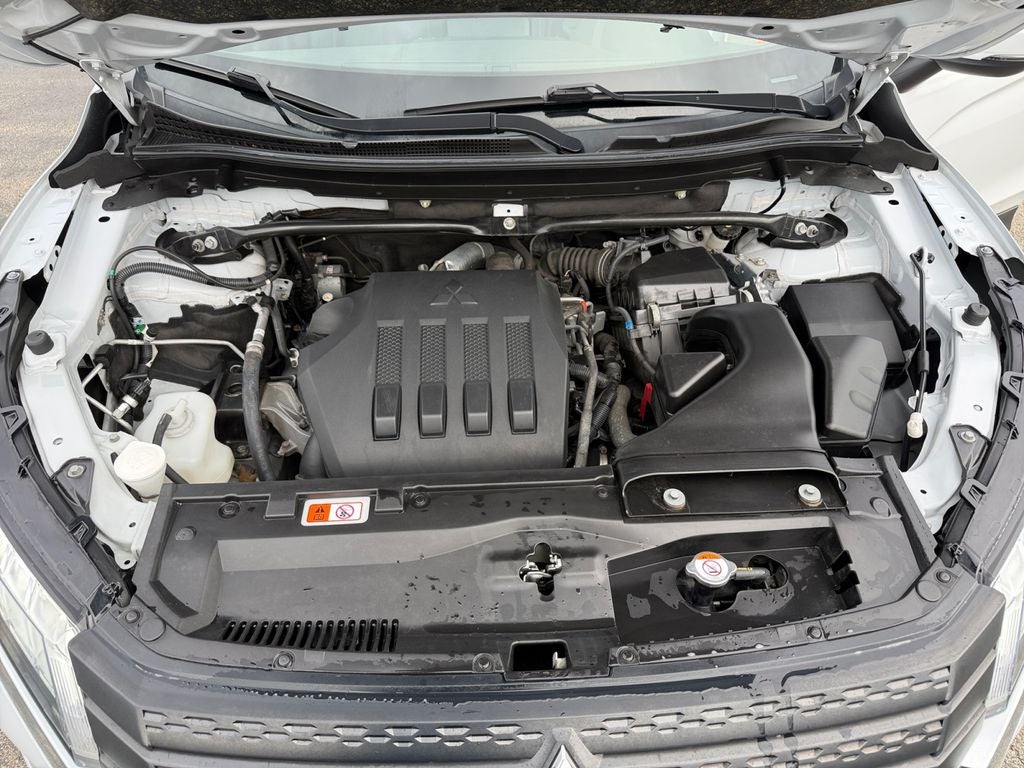 2023 Mitsubishi Eclipse Cross SE PANO ROOF PACAKAGE