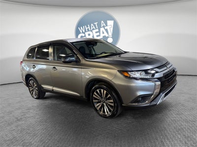 2020 Mitsubishi Outlander SE