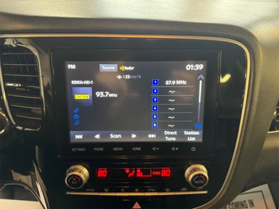 2020 Mitsubishi Outlander SE