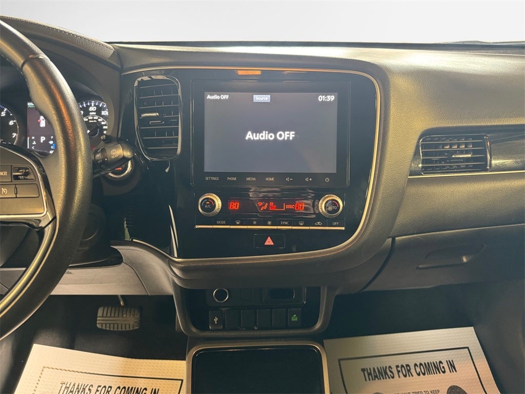 2020 Mitsubishi Outlander SE