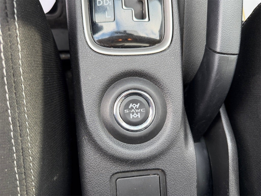 2016 Mitsubishi Outlander ES