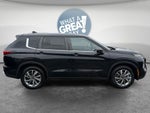 2022 Mitsubishi Outlander SE Launch Edition