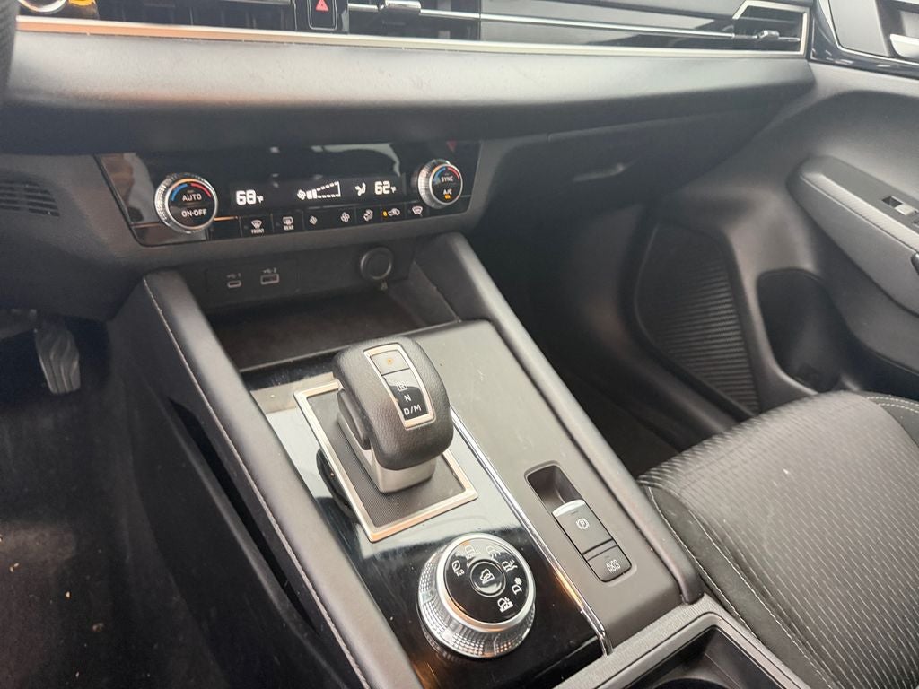 2022 Mitsubishi Outlander ES CONVENIENCE PACKAGE