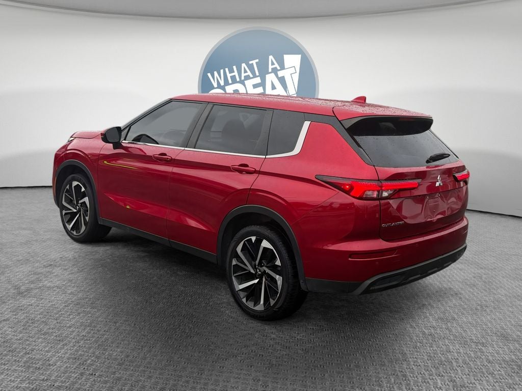 2022 Mitsubishi Outlander ES CONVENIENCE PACKAGE