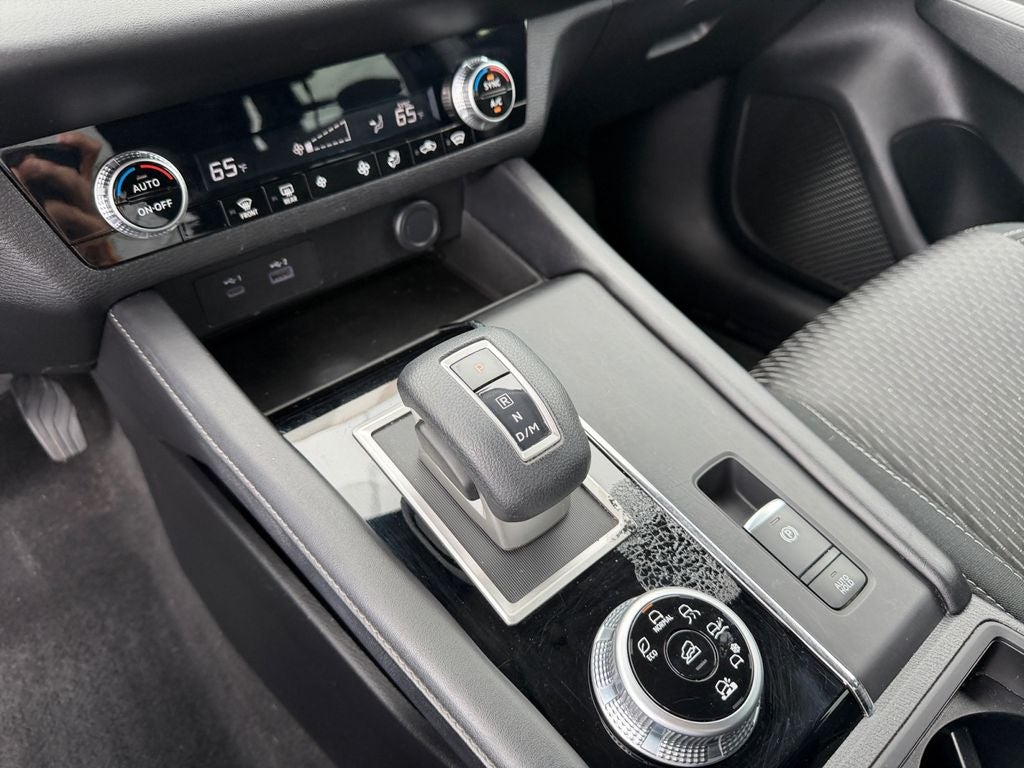 2022 Mitsubishi Outlander ES CONVENIENCE PACKAGE