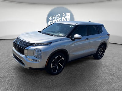 2022 Mitsubishi Outlander SE