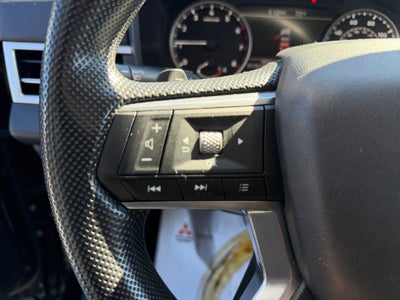 2025 Mitsubishi Outlander ES