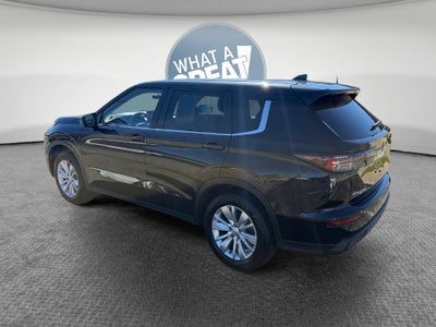 2025 Mitsubishi Outlander ES