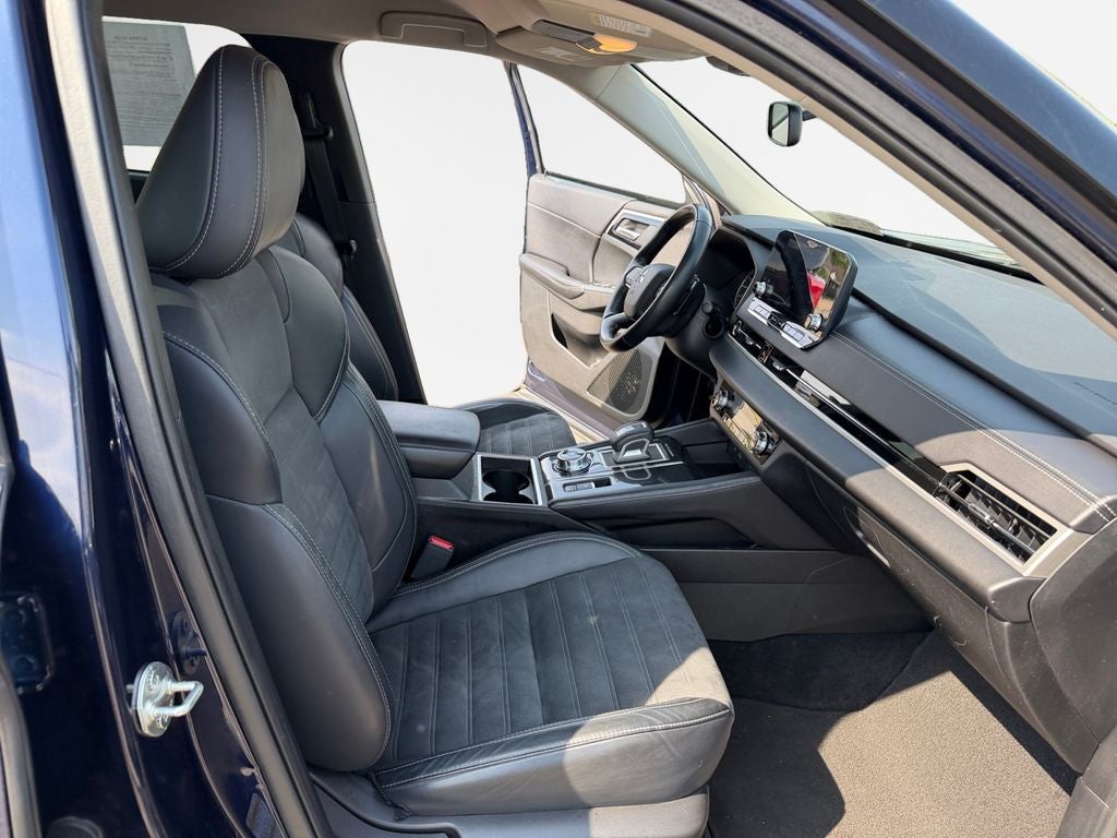 2022 Mitsubishi Outlander SE