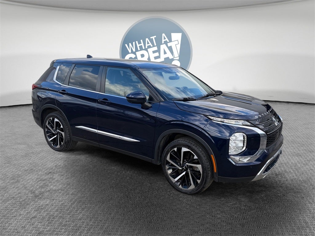 2022 Mitsubishi Outlander SE