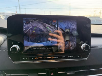 2023 Mitsubishi Outlander SE TECH PACKAGE