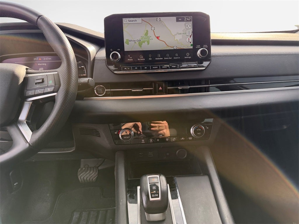 2023 Mitsubishi Outlander SE TECH PACKAGE