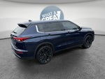 2022 Mitsubishi Outlander Black Edition