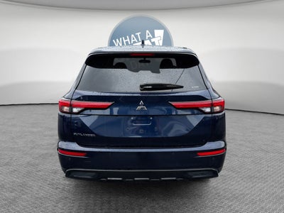 2022 Mitsubishi Outlander Black Edition