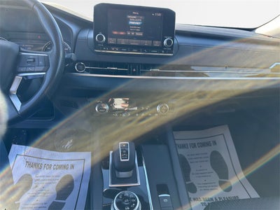 2024 Mitsubishi Outlander ES