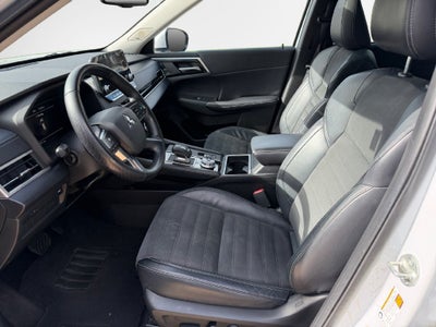 2022 Mitsubishi Outlander SE TECH