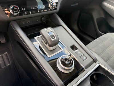 2022 Mitsubishi Outlander SE TECH