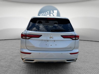 2022 Mitsubishi Outlander SE TECH