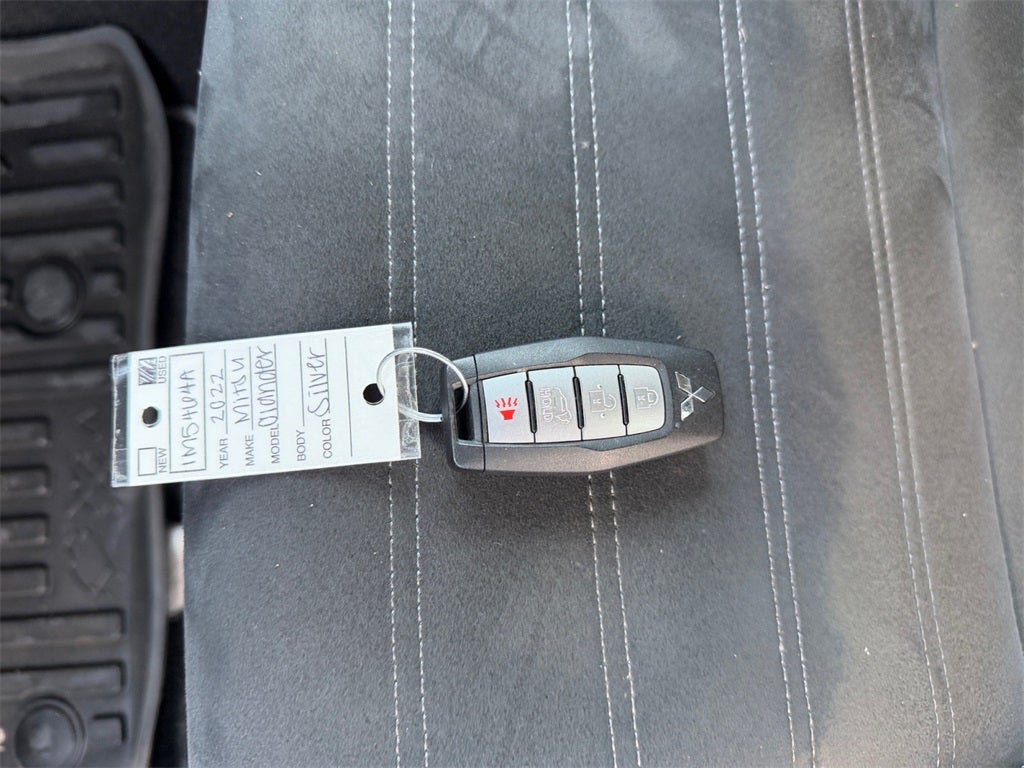 2022 Mitsubishi Outlander SE