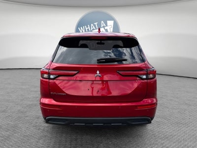 2024 Mitsubishi Outlander ES