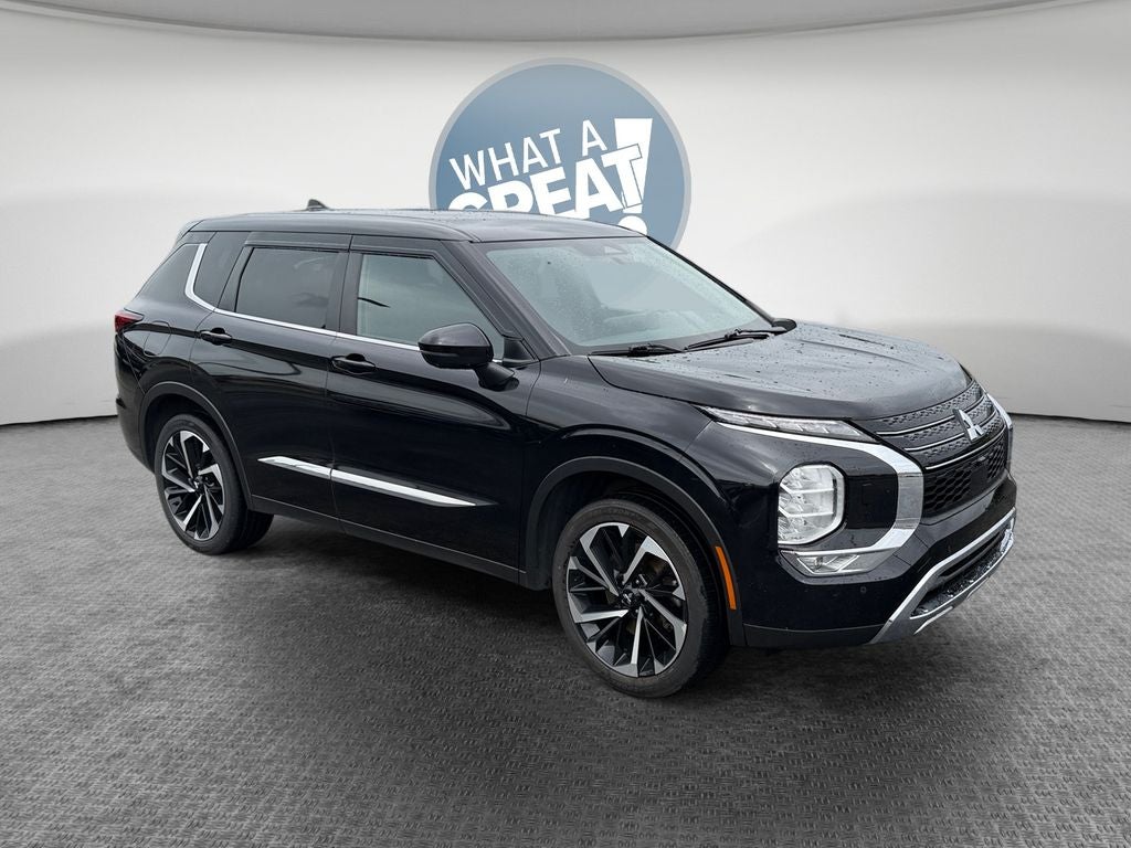 2023 Mitsubishi Outlander SE S-AWC's photo
