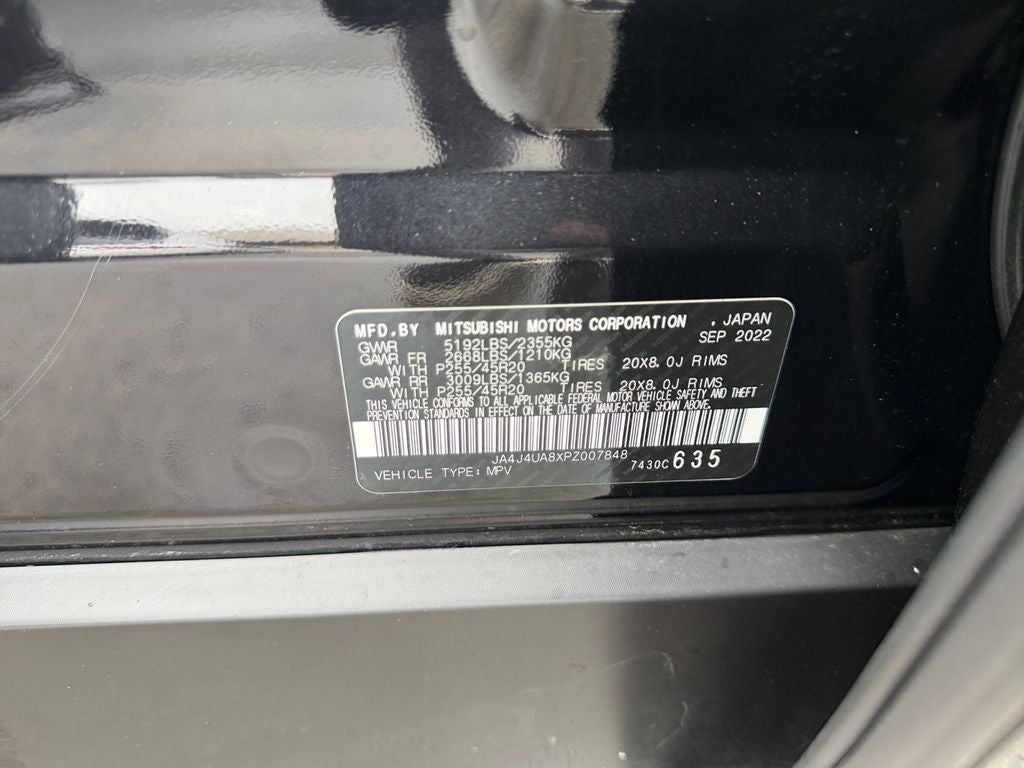 2023 Mitsubishi Outlander SE