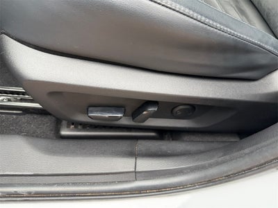 2023 Mitsubishi Outlander SE TECH PACKAGE