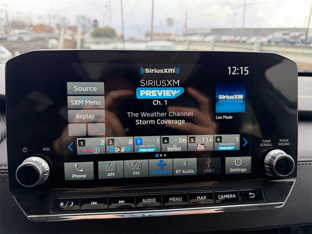 2023 Mitsubishi Outlander SE TECH PACKAGE