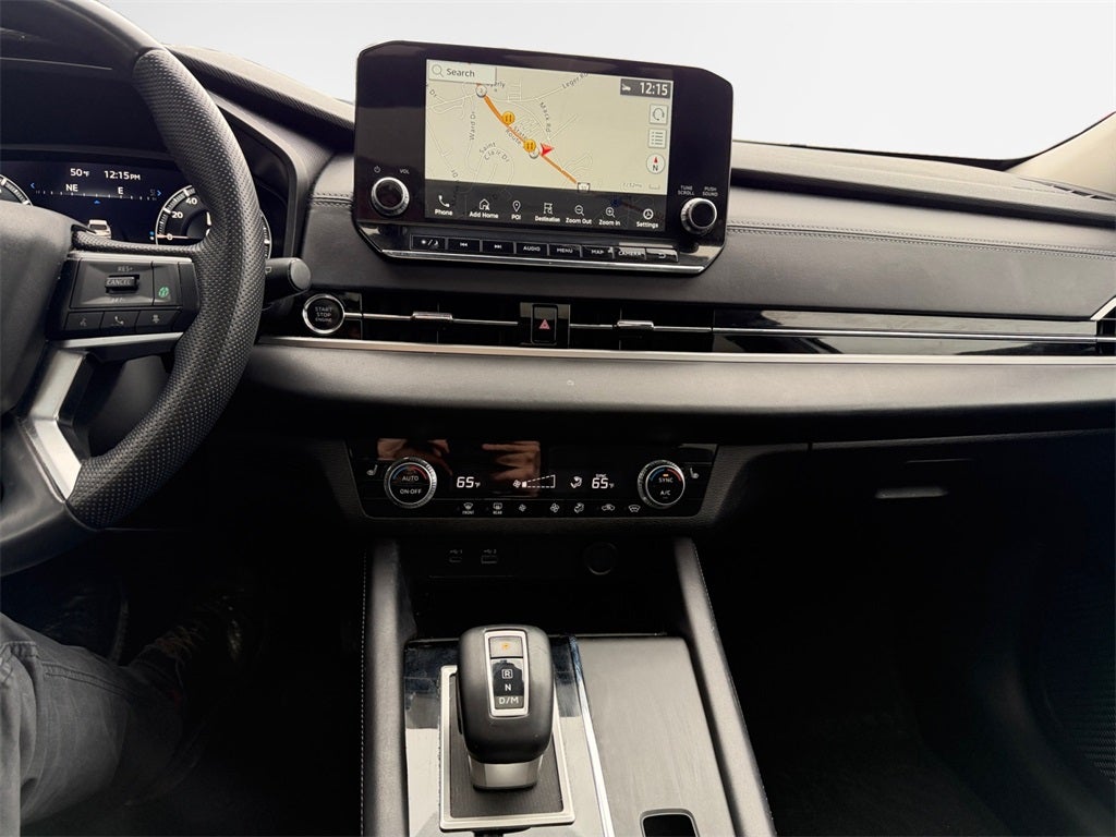 2023 Mitsubishi Outlander SE TECH PACKAGE