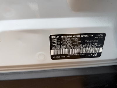 2023 Mitsubishi Outlander SE TECH PACKAGE