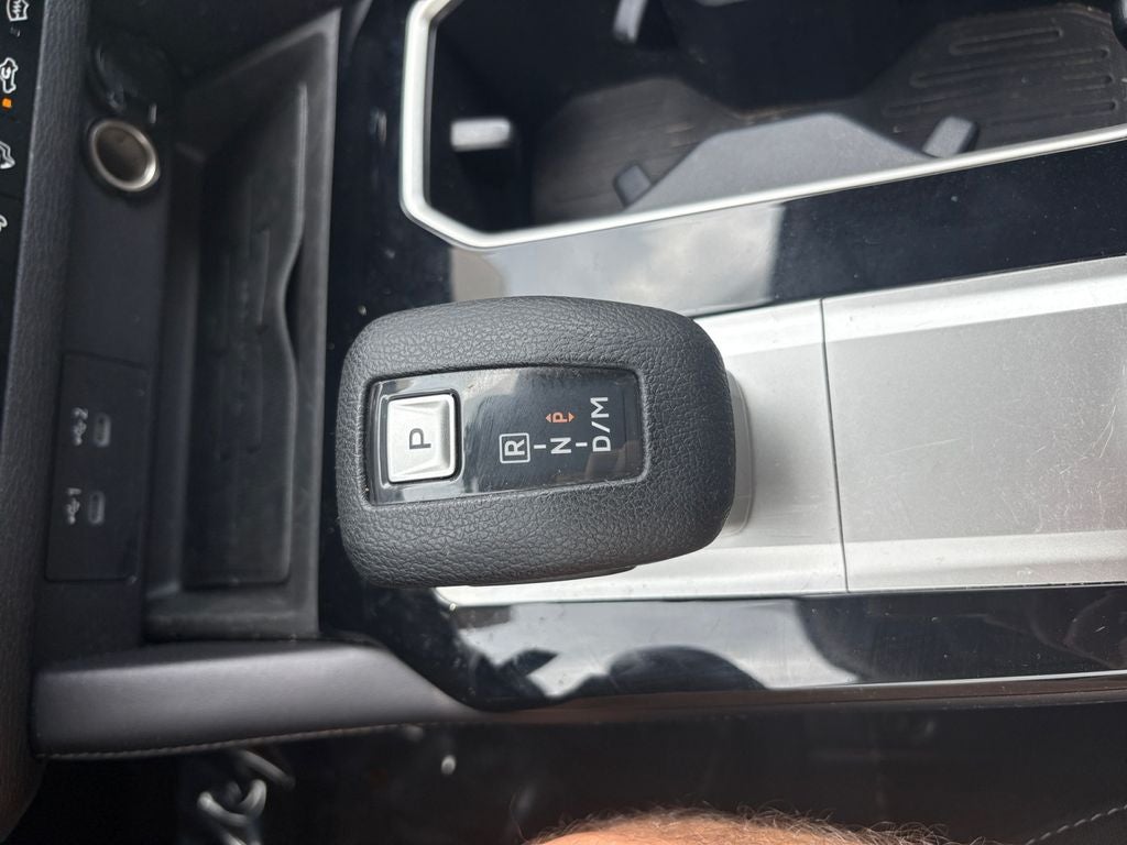 2025 Mitsubishi Outlander ES