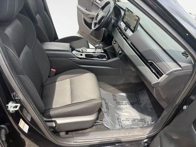 2025 Mitsubishi Outlander ES