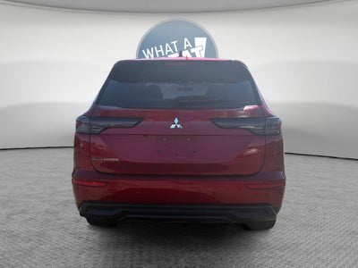 2025 Mitsubishi Outlander ES