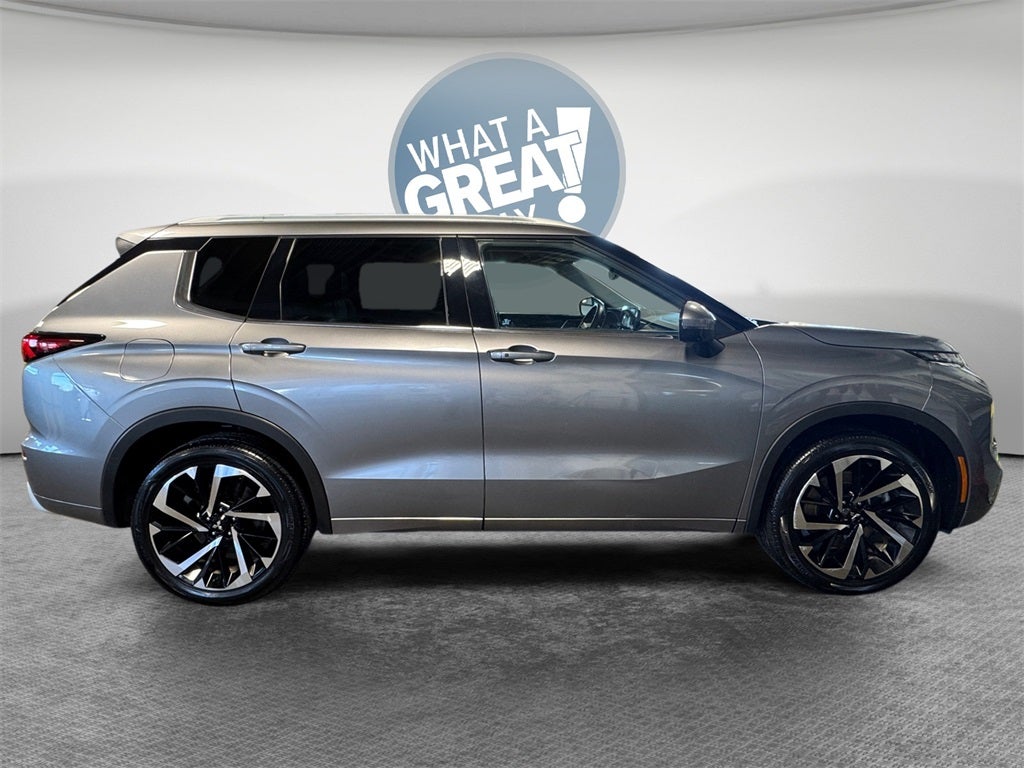 2022 Mitsubishi Outlander SEL