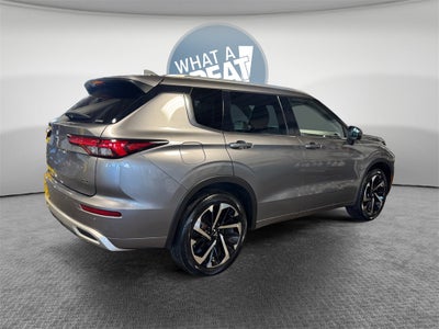 2022 Mitsubishi Outlander SEL