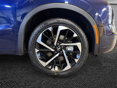 2023 Mitsubishi Outlander SEL