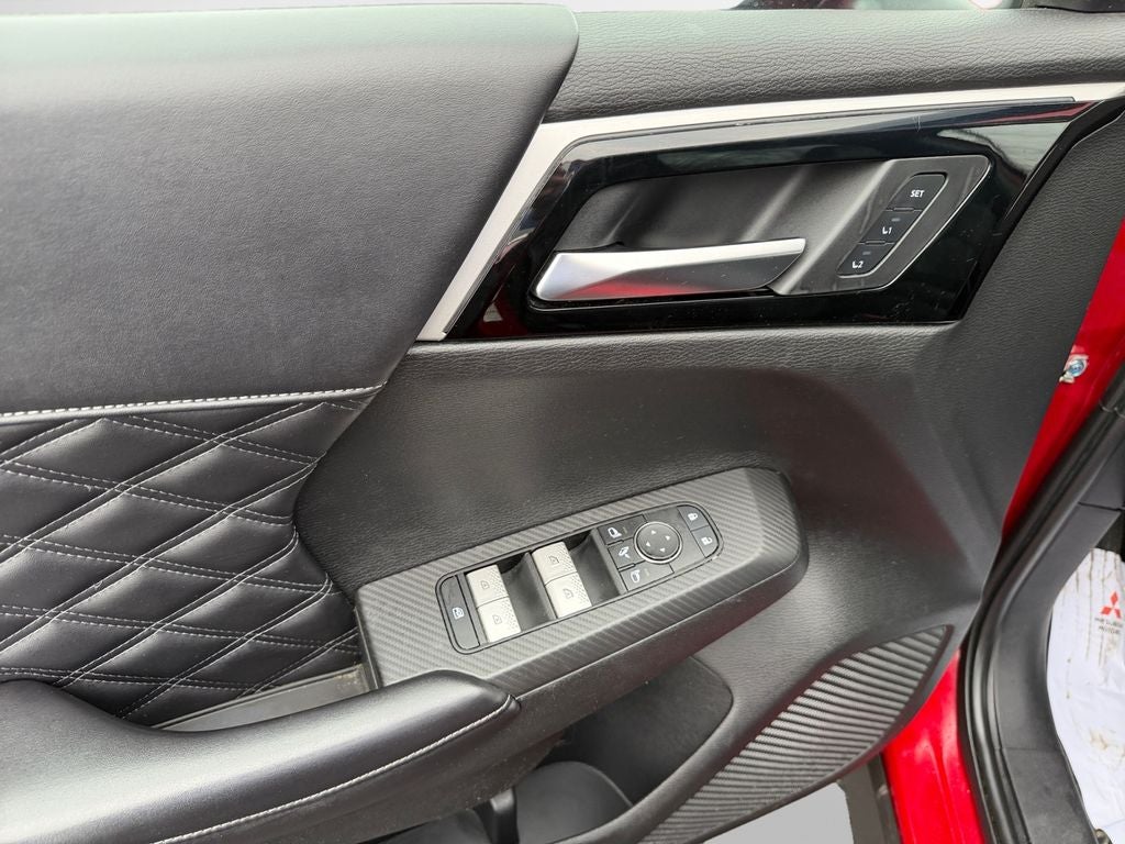 2022 Mitsubishi Outlander SEL