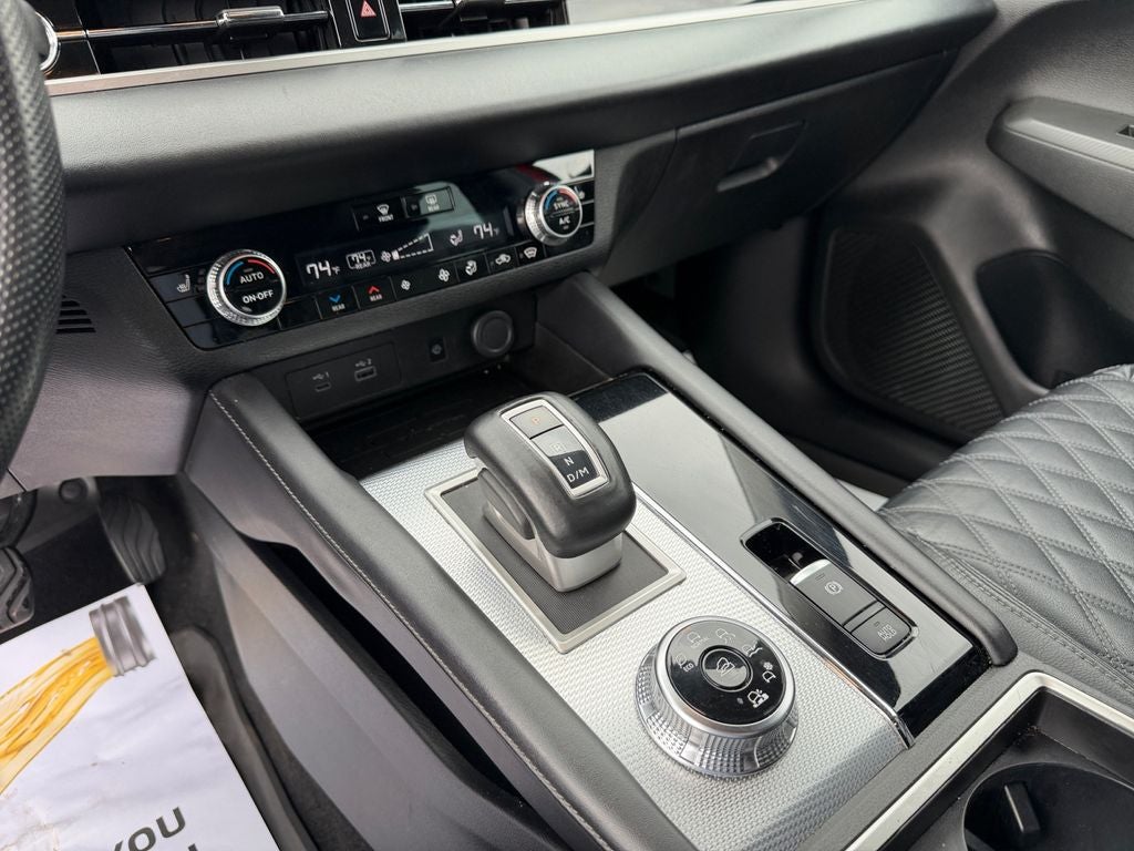 2022 Mitsubishi Outlander SEL