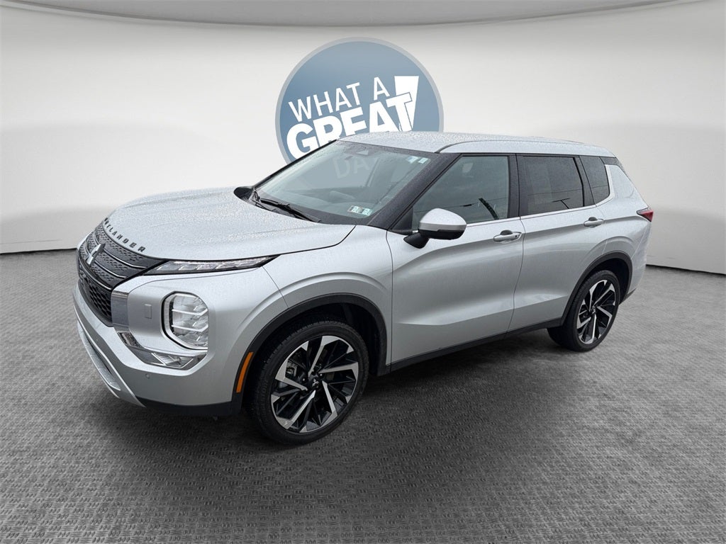 2024 Mitsubishi Outlander SE