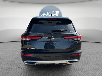 2024 Mitsubishi Outlander SE