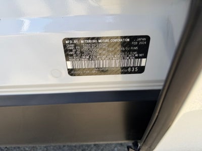 2024 Mitsubishi Outlander SE