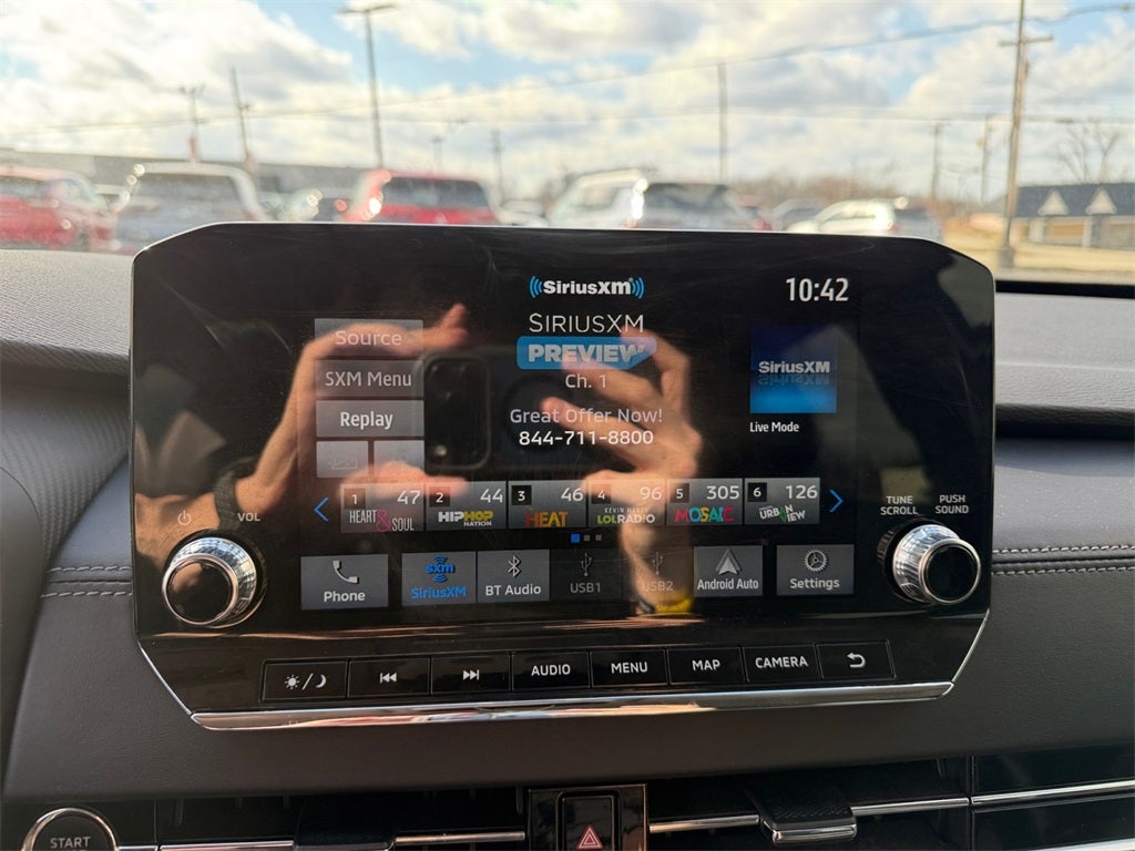 2024 Mitsubishi Outlander SE