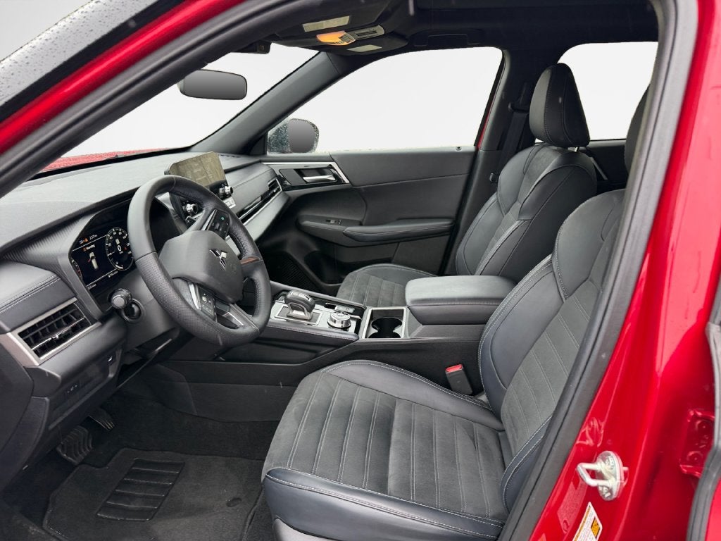 2024 Mitsubishi Outlander SE Black Edition