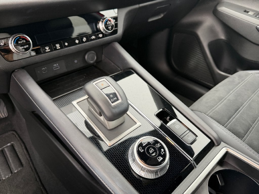 2024 Mitsubishi Outlander SE Black Edition