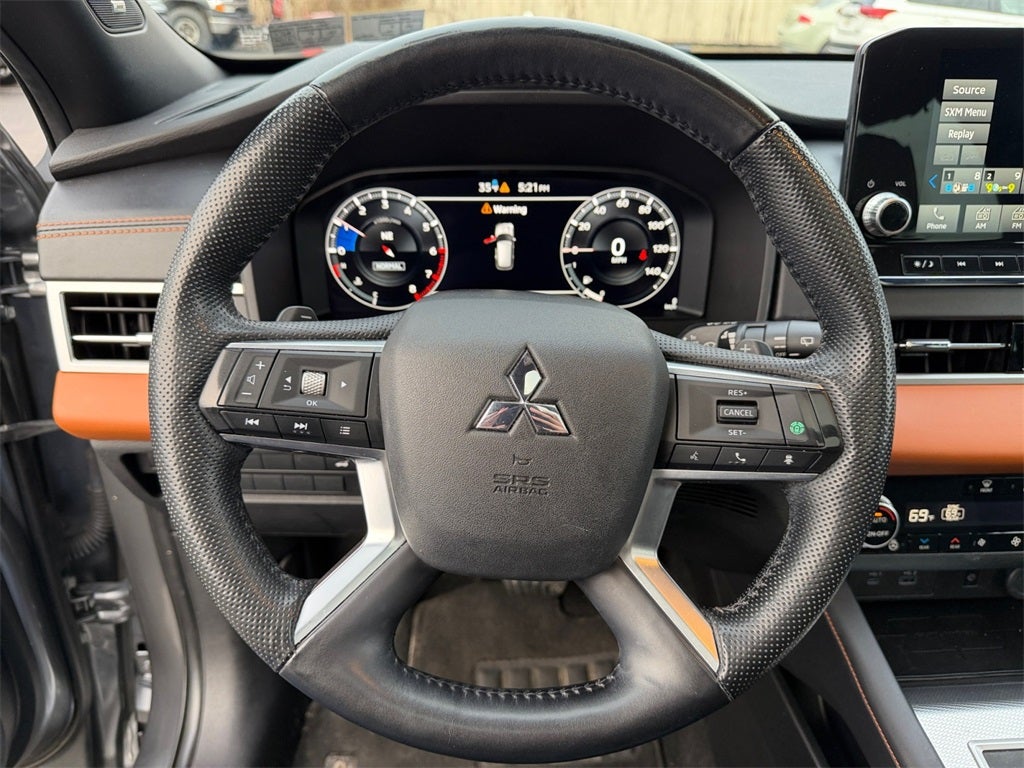 2022 Mitsubishi Outlander SEL