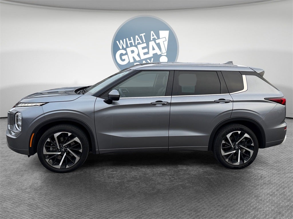 2022 Mitsubishi Outlander SEL